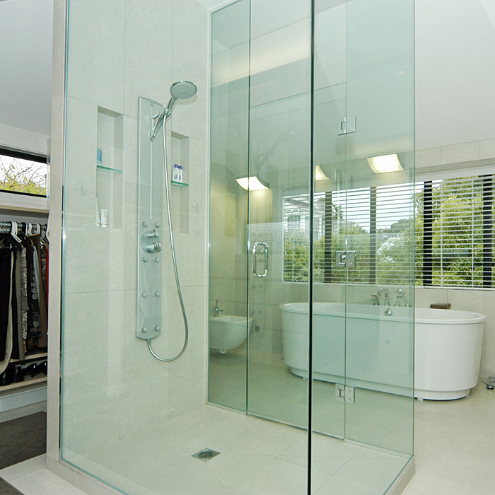 Make Your Bathroom Look Luxurious with a Glass Shower