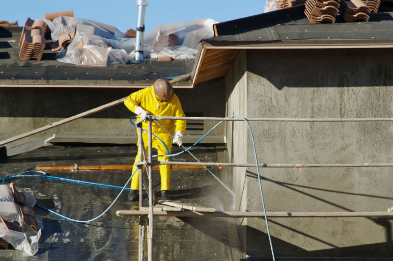 4 Ways to Find a Cleaning Service for Construction Cleanup